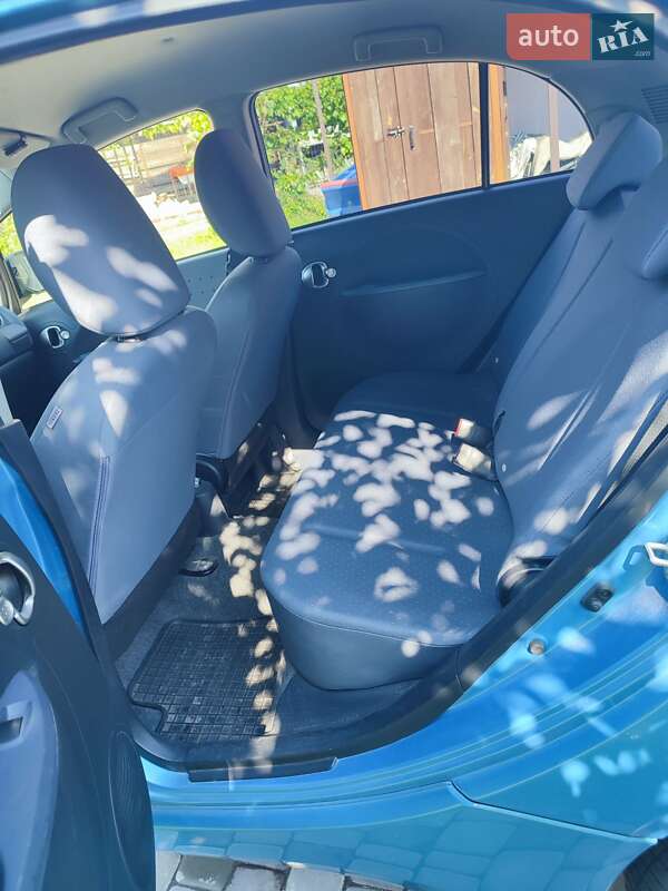 Хетчбек Peugeot iOn 2016 в Кременчуці