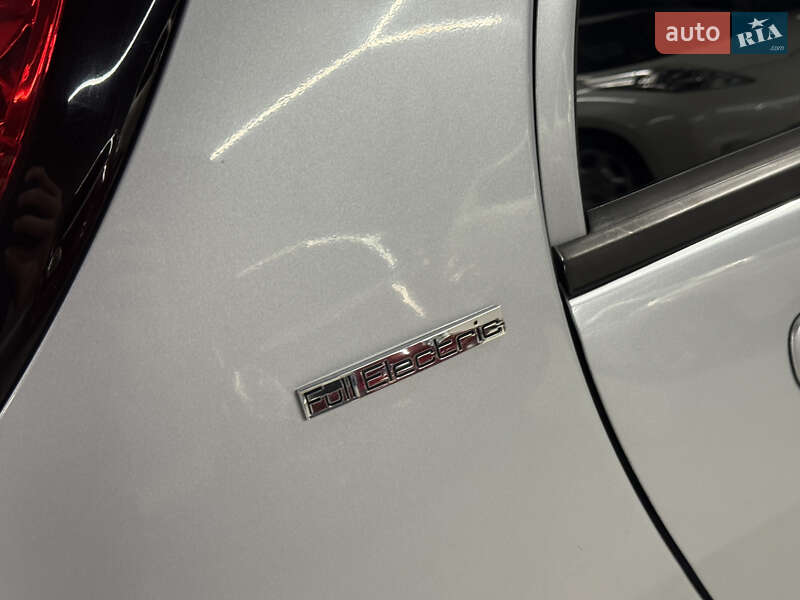 Хетчбек Peugeot iOn 2011 в Володимирі