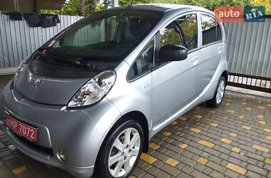 Хэтчбек Peugeot iOn 2016 в Жмеринке