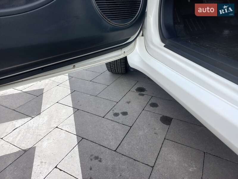 Хэтчбек Peugeot iOn 2011 в Луцке фото 11 Хэтчбек Peugeot iOn 2011 в Луцке