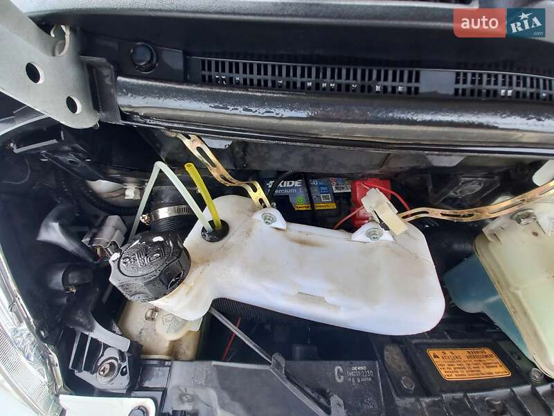 Хэтчбек Peugeot iOn 2011 в Луцке фото 26 Хэтчбек Peugeot iOn 2011 в Луцке