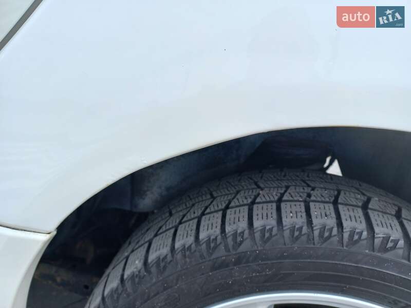 Хэтчбек Peugeot iOn 2011 в Луцке фото 46 Хэтчбек Peugeot iOn 2011 в Луцке