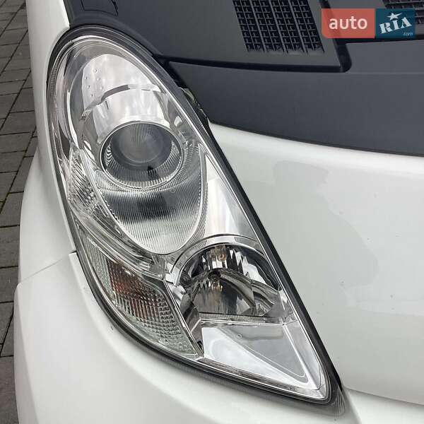 Хетчбек Peugeot iOn 2016 в Хмельницькому