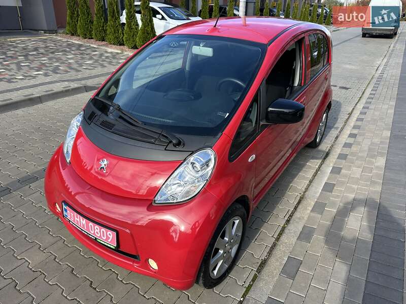Хэтчбек Peugeot iOn 2011 в Луцке фото 2 Хэтчбек Peugeot iOn 2011 в Луцке