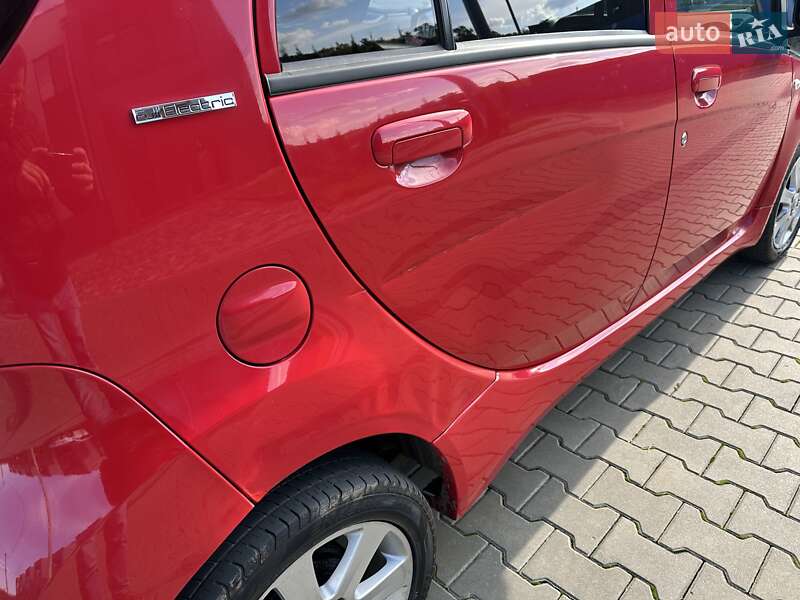 Хэтчбек Peugeot iOn 2011 в Луцке фото 8 Хэтчбек Peugeot iOn 2011 в Луцке