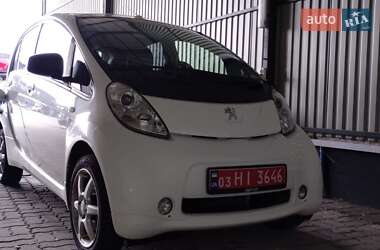 Хэтчбек Peugeot iOn 2015 в Львове