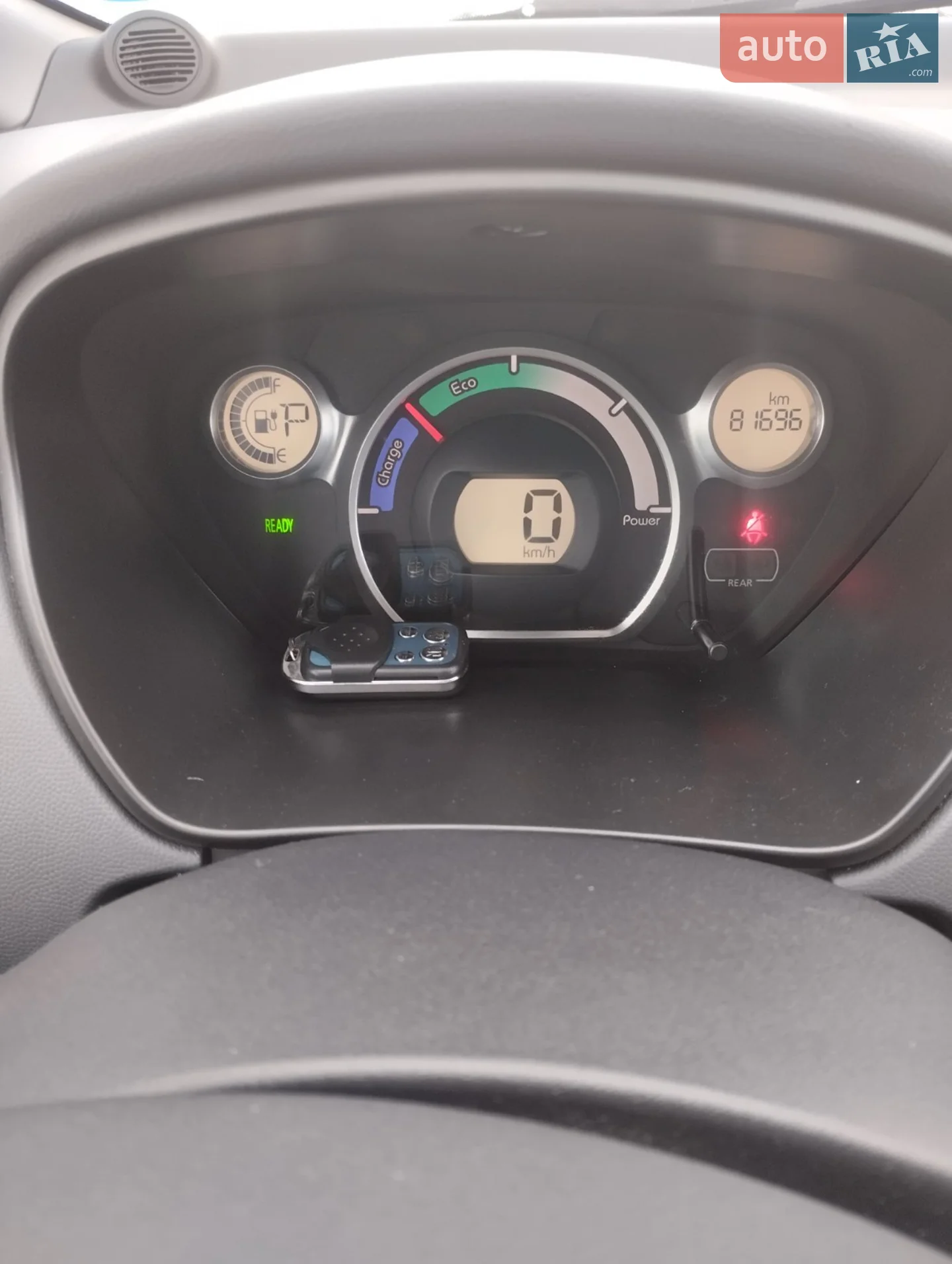 2011 Peugeot iOn - мініатюра 4