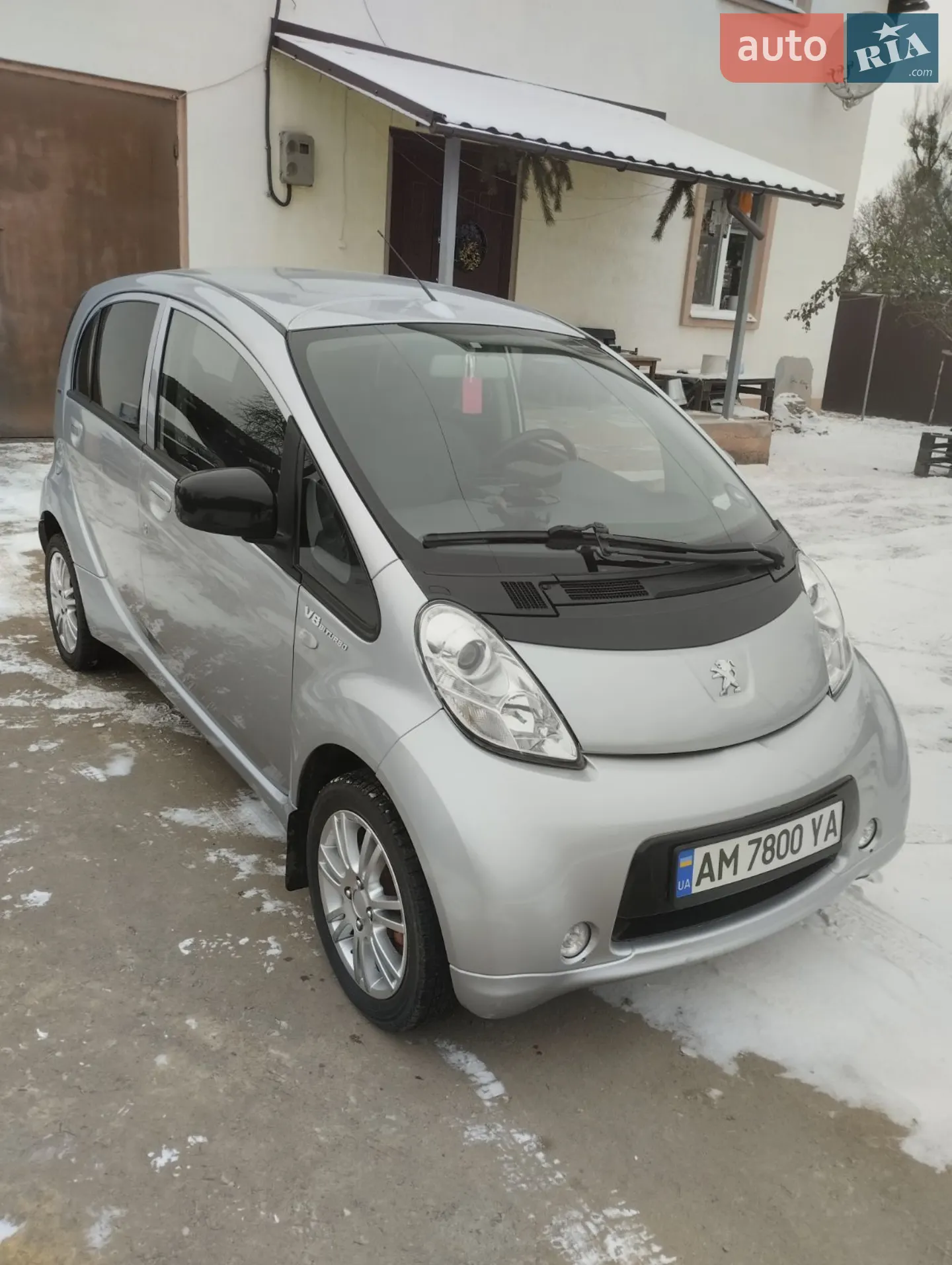 2011 Peugeot iOn - мініатюра 15
