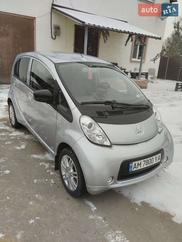 Хетчбек Peugeot iOn 2011 в Житомирі фото 11 Хетчбек Peugeot iOn 2011 в Житомирі