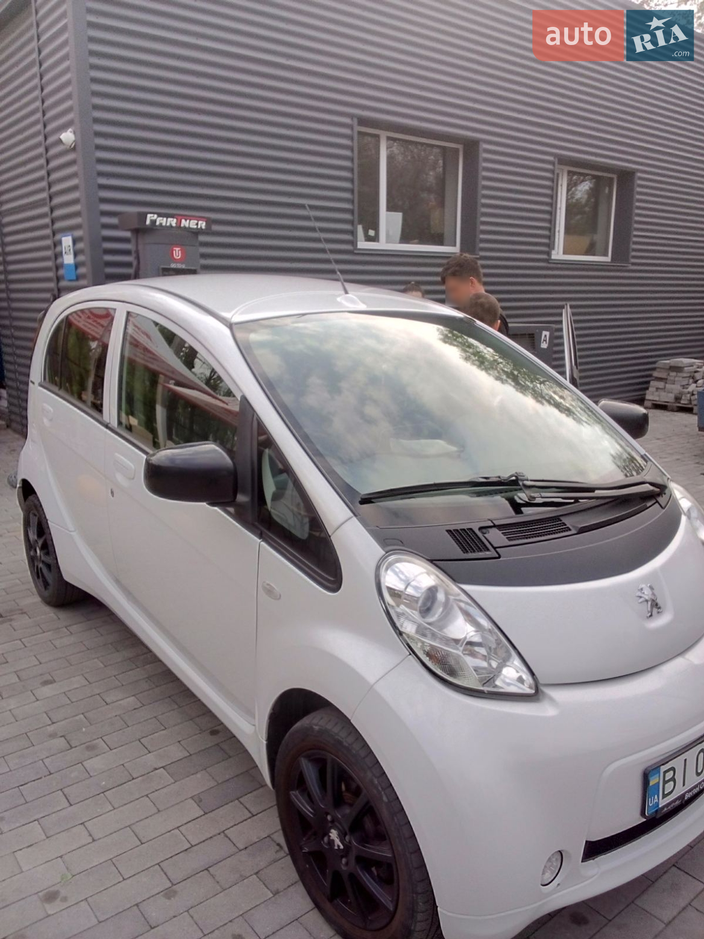 2012 Peugeot iOn - мініатюра 19