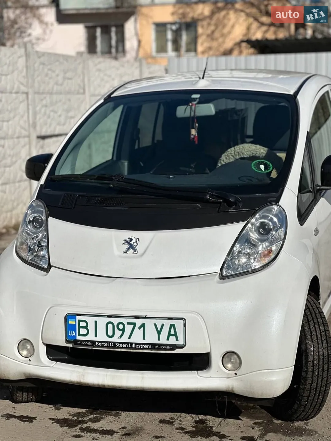 2012 Peugeot iOn - мініатюра 8