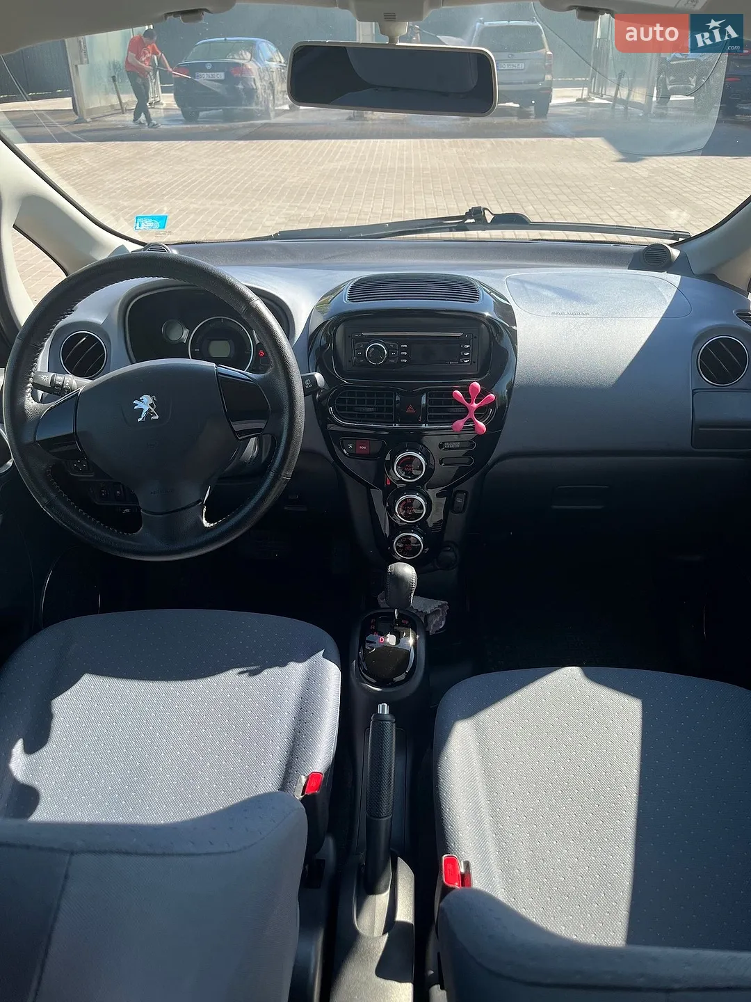 2017 Peugeot iOn - мініатюра 8