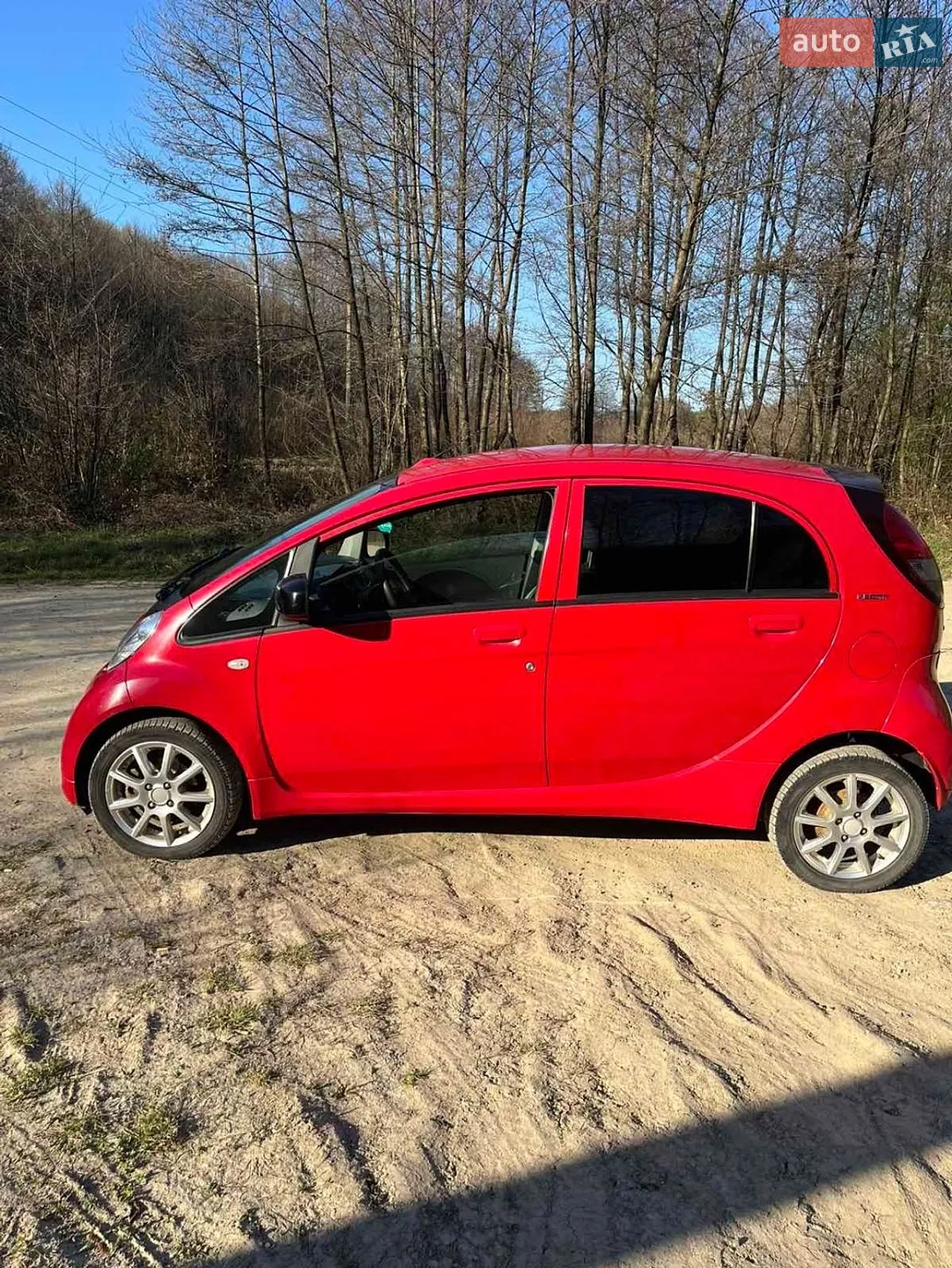 2011 Peugeot iOn - мініатюра 4
