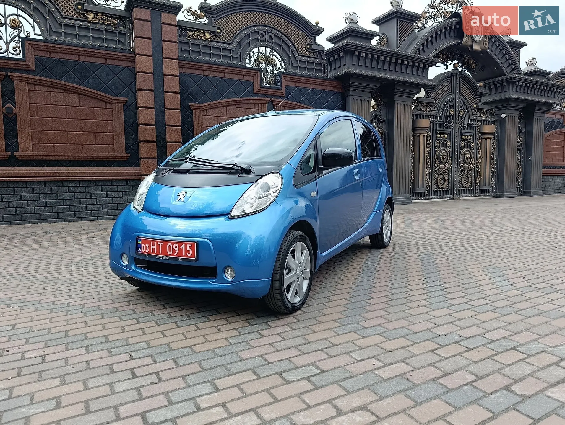 2011 Peugeot iOn - мініатюра 10