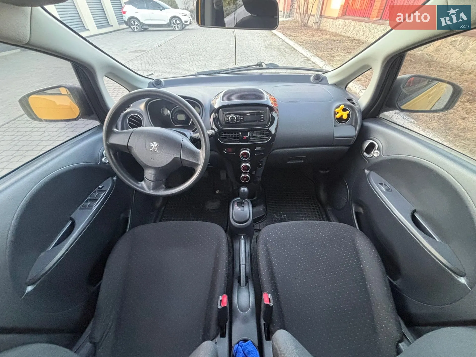 2011 Peugeot iOn - мініатюра 19