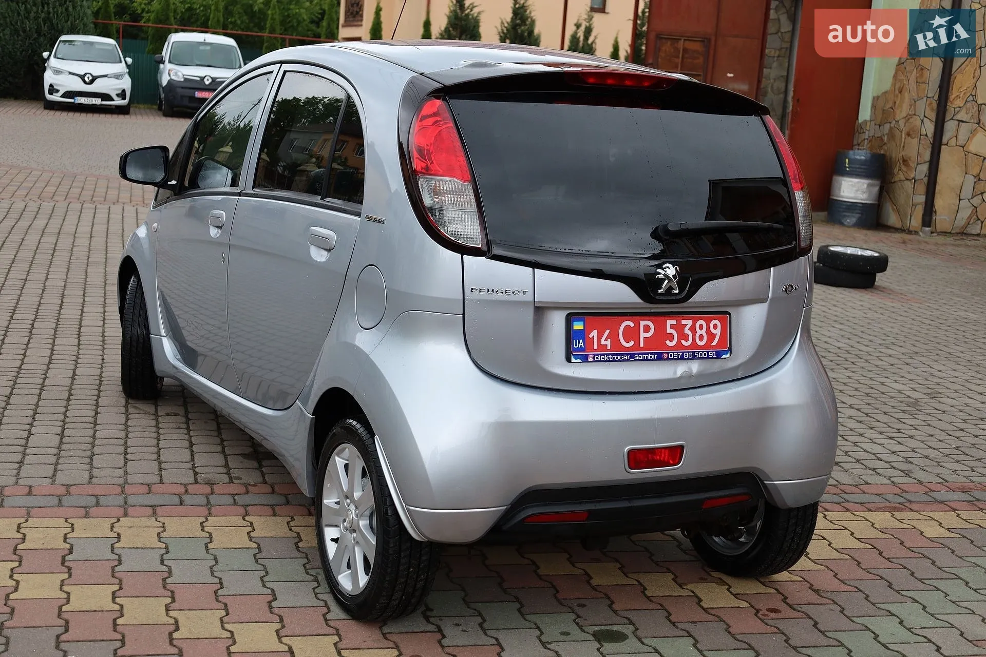 2014 Peugeot iOn - мініатюра 9