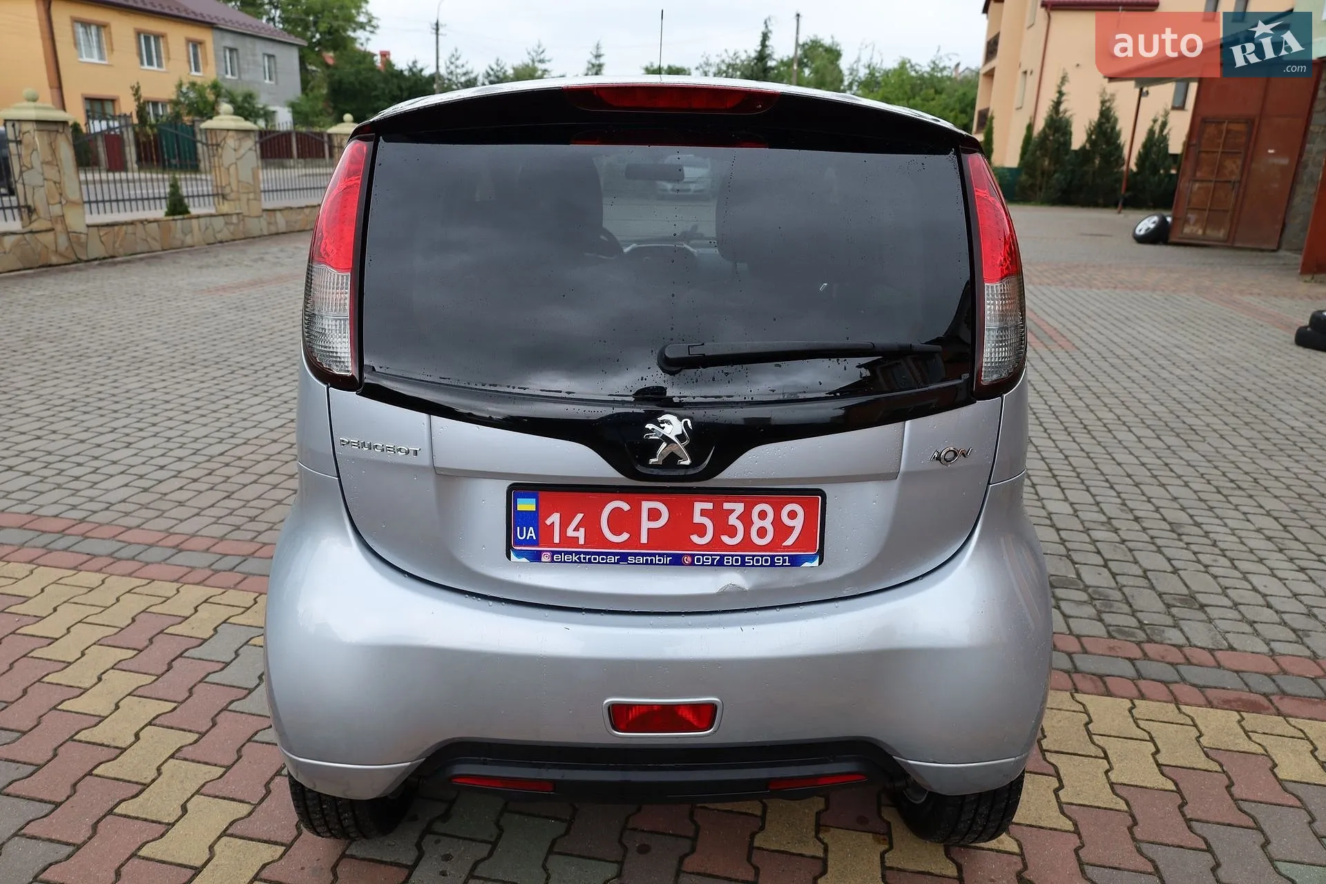 2014 Peugeot iOn - мініатюра 17