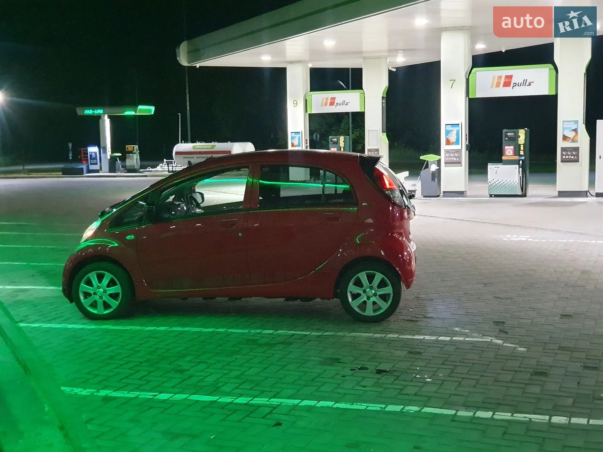 2011 Peugeot iOn - фото 1
