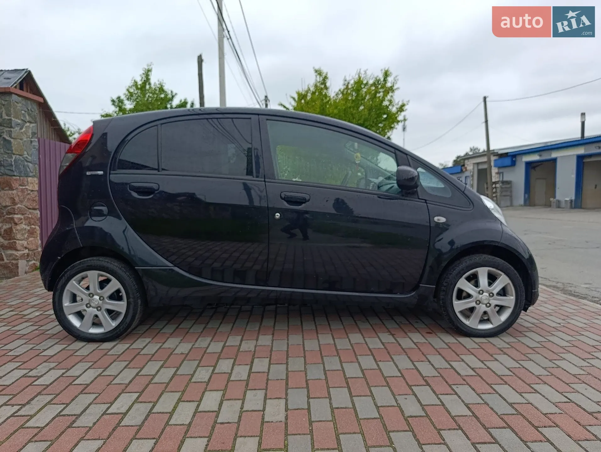 2012 Peugeot iOn - мініатюра 5