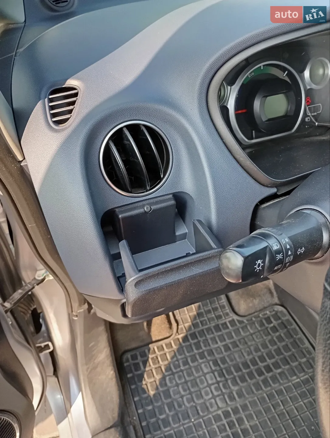 2014 Peugeot iOn - мініатюра 19