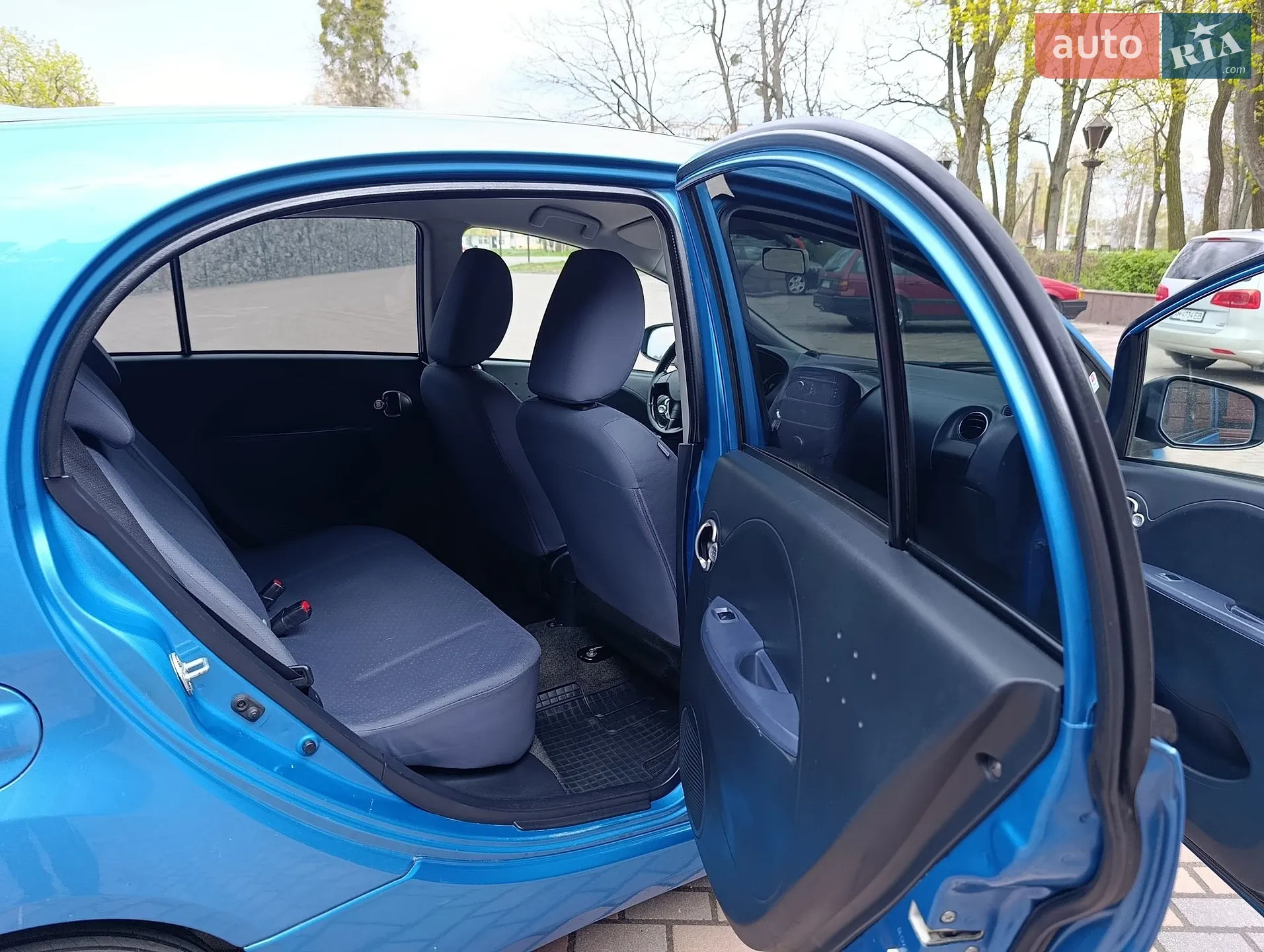 2011 Peugeot iOn - мініатюра 14