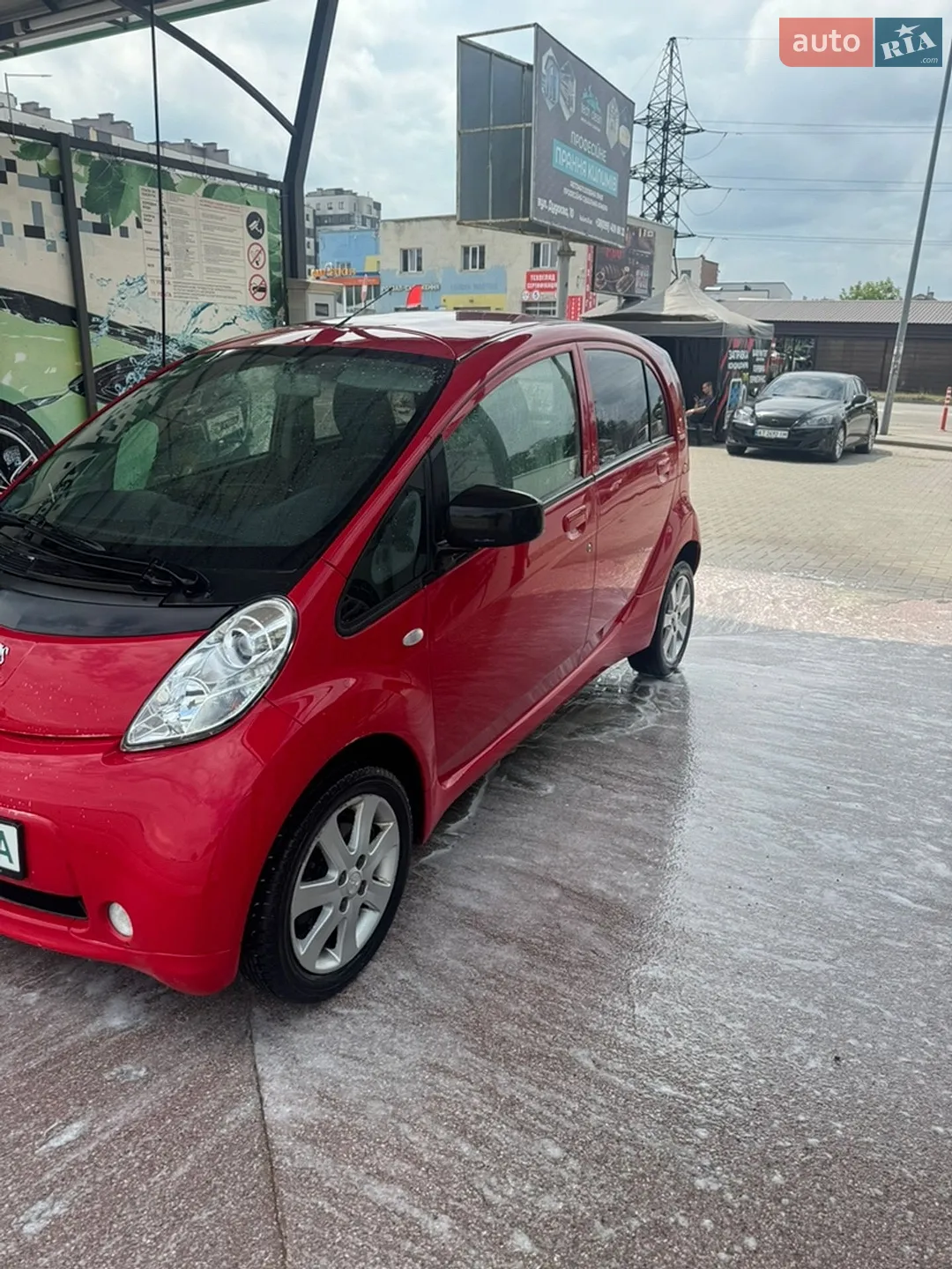 2010 Peugeot iOn - мініатюра 11