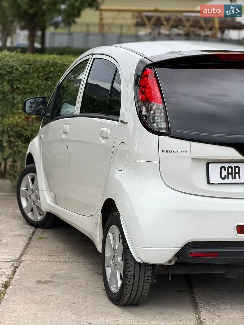 2019 Peugeot iOn - мініатюра 15