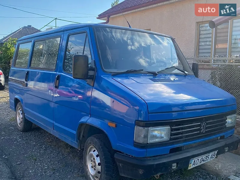Peugeot J5 1992