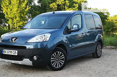 Минивэн Peugeot Partner 2011 в Ровно