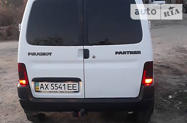 Грузопассажирский фургон Peugeot Partner 2001 в Харькове