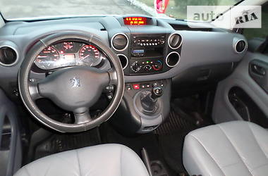 Мінівен Peugeot Partner 2010 в 