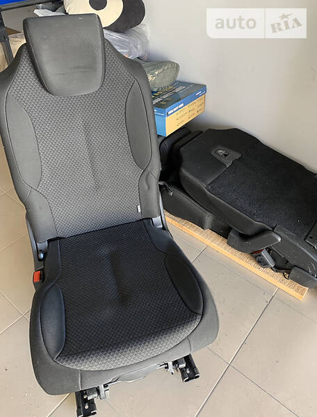 Вантажопасажирський фургон Peugeot Partner 2012 в Хмельницькому фото 8 Вантажопасажирський фургон Peugeot Partner 2012 в Хмельницькому