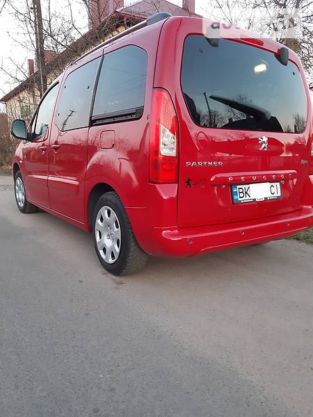 Мінівен Peugeot Partner 2008 в Рівному