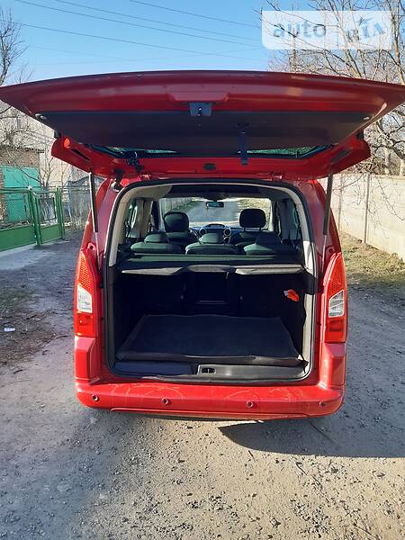 Мінівен Peugeot Partner 2008 в Рівному