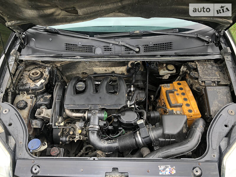 Минивэн Peugeot Partner 2003 в Хмельнике