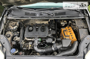 Мінівен Peugeot Partner 2003 в 