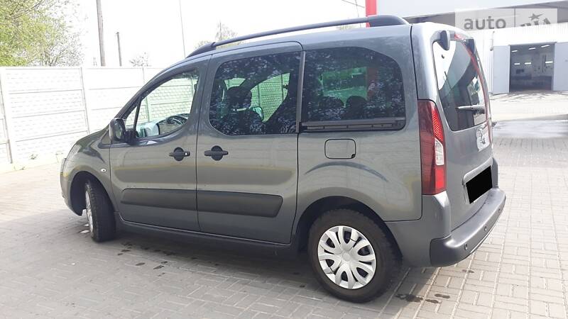 Мінівен Peugeot Partner 2014 в Рівному