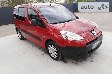 Мінівен Peugeot Partner 2010 в 