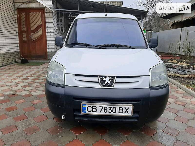 Минивэн Peugeot Partner 2005 в Борзне