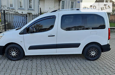 Минивэн Peugeot Partner 2010 в Черновцах