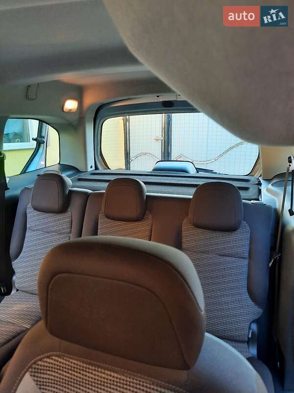 Мінівен Peugeot Partner 2011 в Чернівцях фото 5 Мінівен Peugeot Partner 2011 в Чернівцях