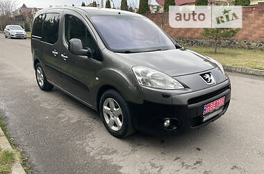 Минивэн Peugeot Partner 2011 в 