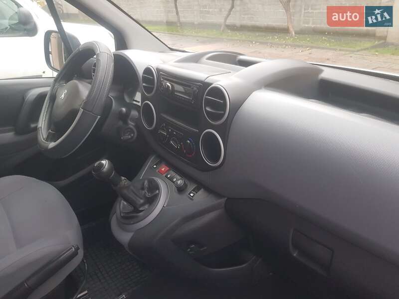 Минивэн Peugeot Partner 2013 в Виноградове