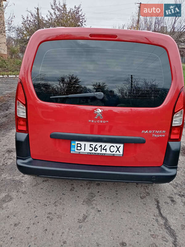 Мікровен Peugeot Partner 2012 в Карлівці