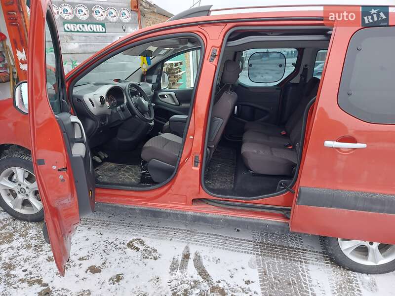 Мінівен Peugeot Partner 2012 в Рівному