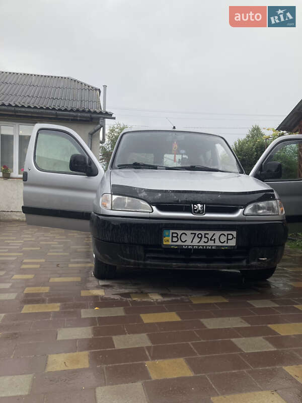 Минивэн Peugeot Partner 1997 в Бродах