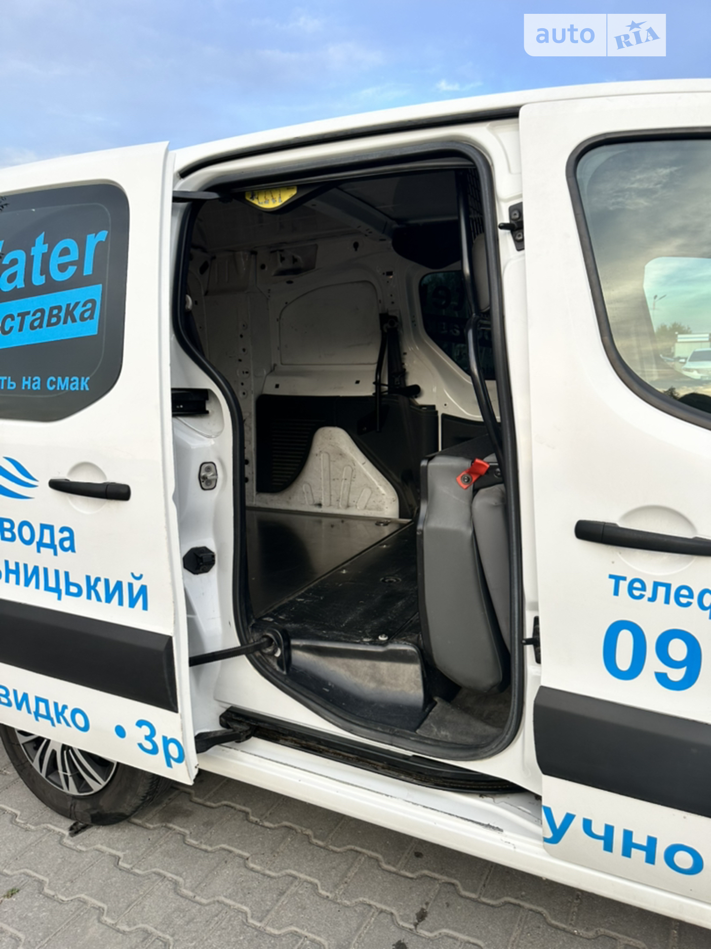 2013 Peugeot Partner - мініатюра 15