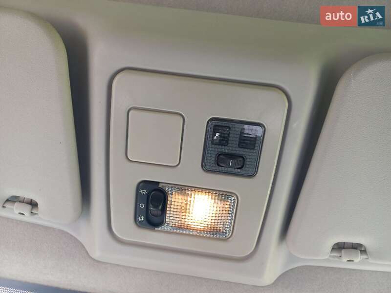 Минивэн Peugeot Partner 2004 в Староконстантинове