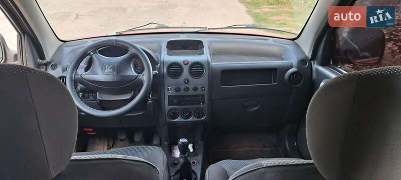 Минивэн Peugeot Partner 2006 в Калиновке