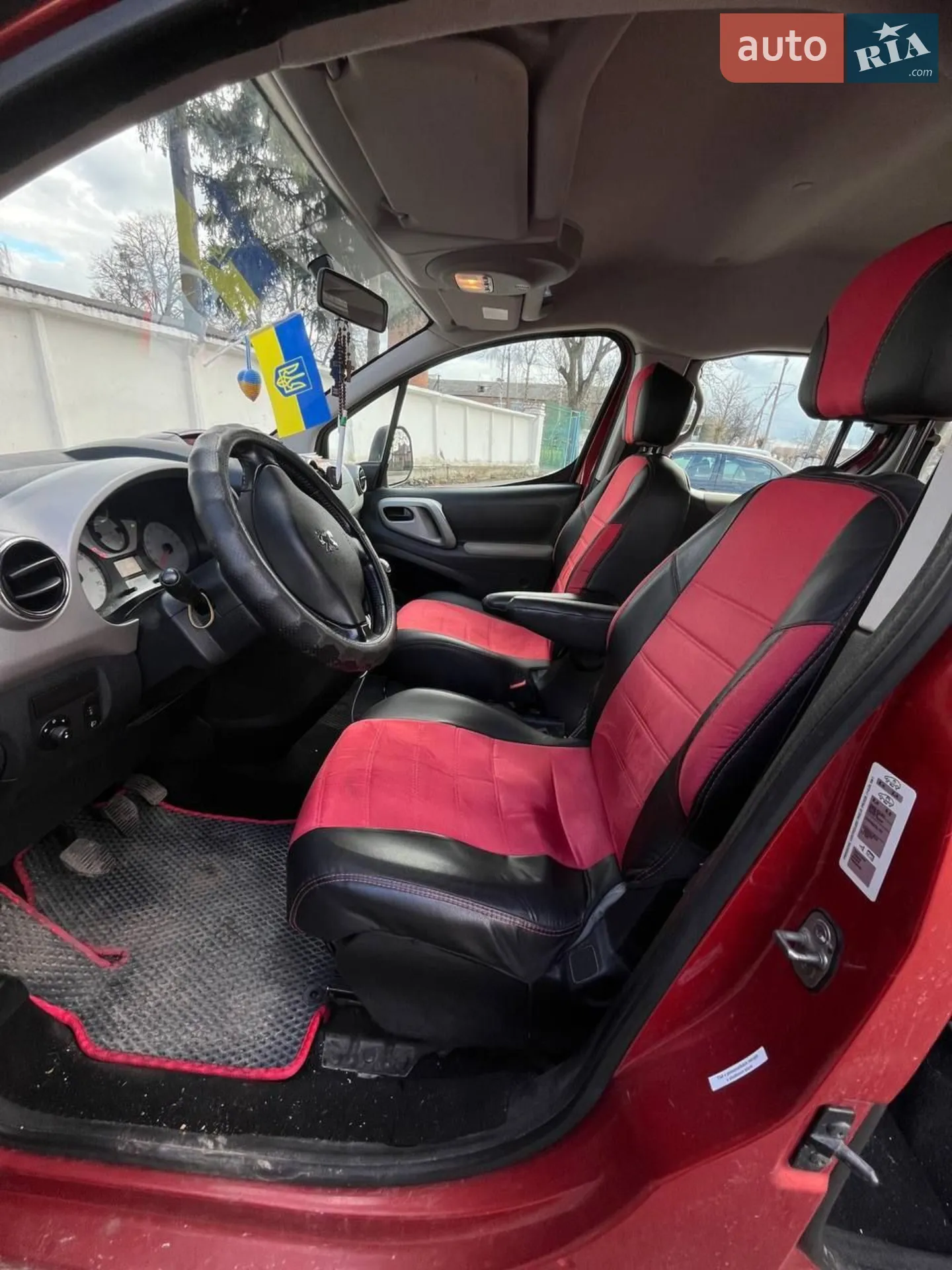 2011 Peugeot Partner - мініатюра 5